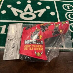 Scotty Cameron Red Valhalla Putter Cover